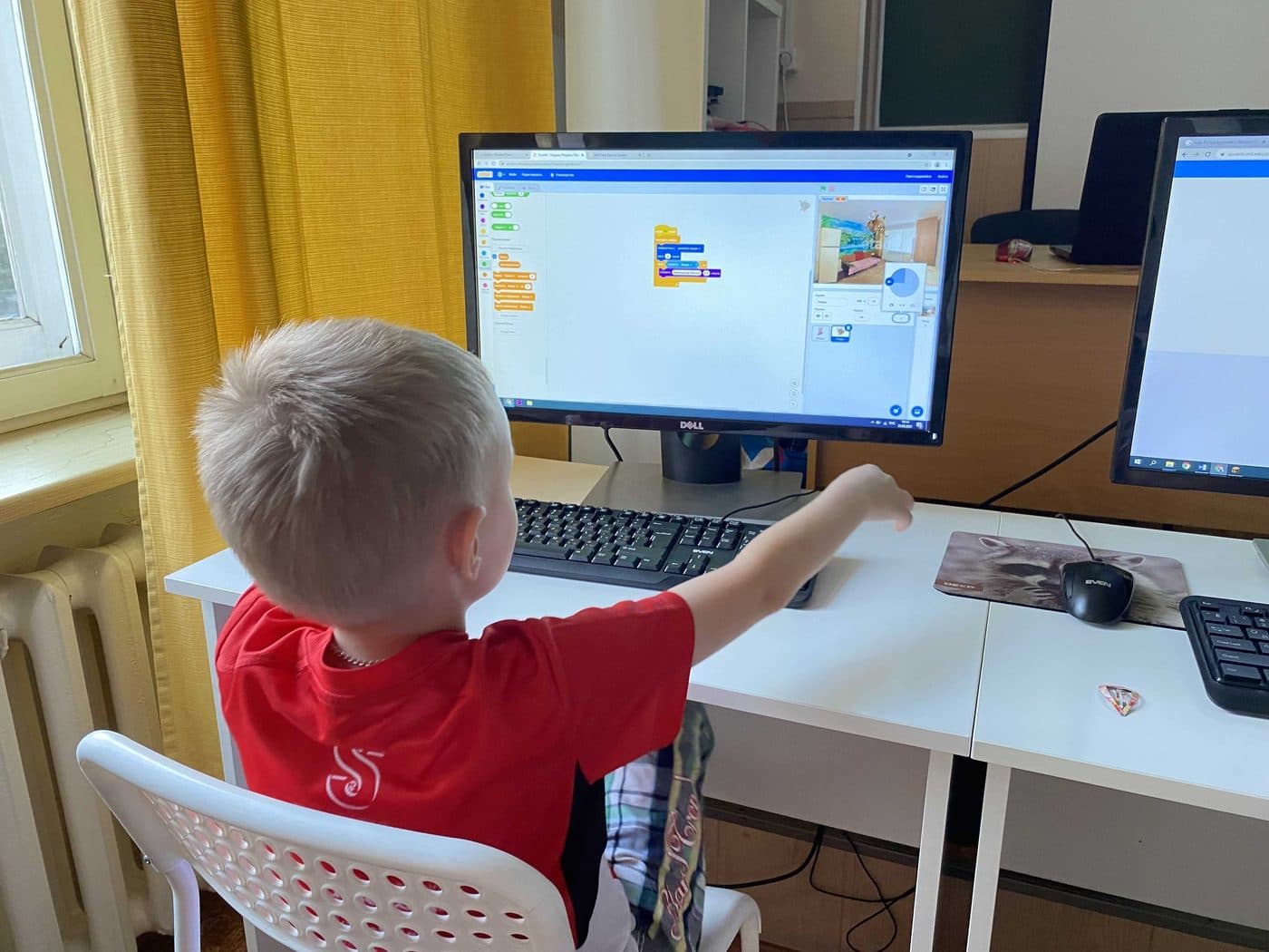 Собираем первую игру в Scratch · курс 6–8 лет